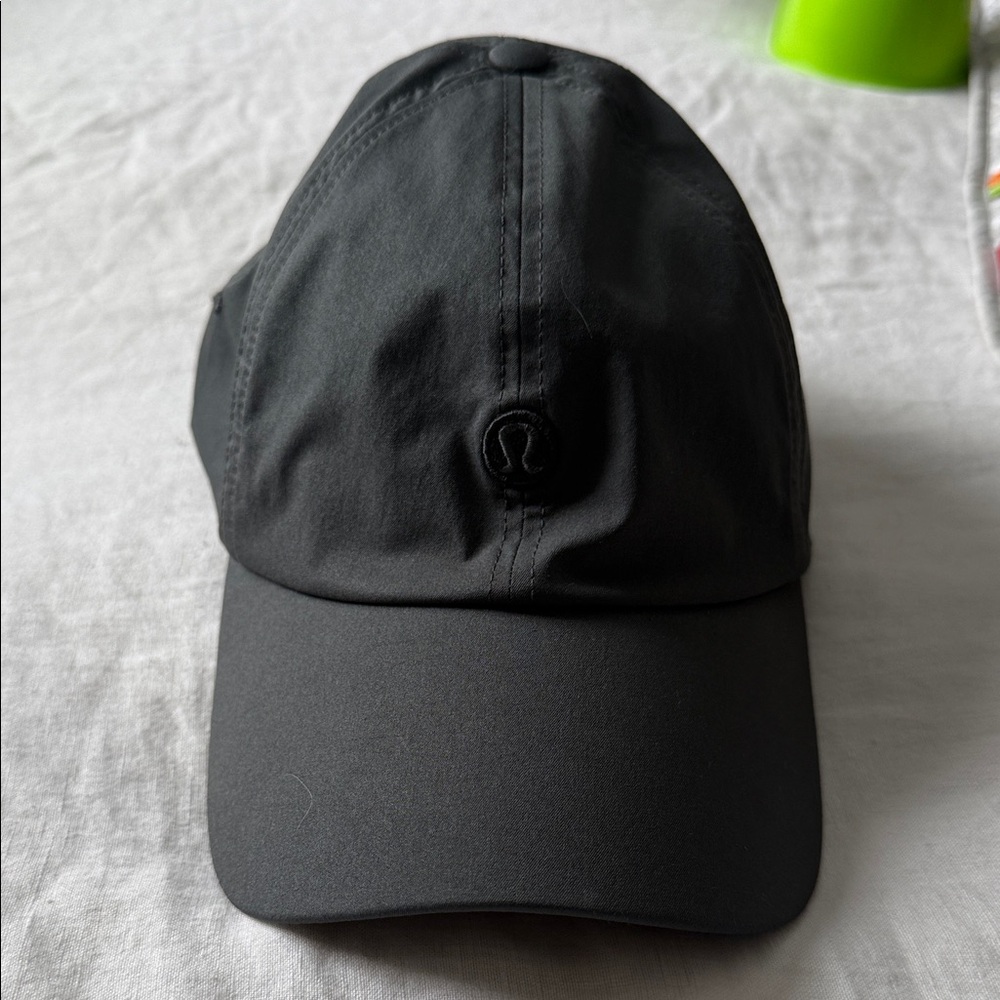 Grey Lululemon hat
